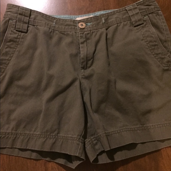 Bass Pro Pants - Bass Pro olive shorts 10